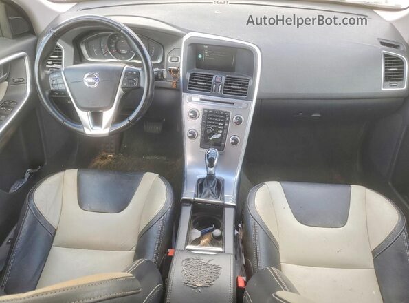 YV440MDJ5H2093588 2017 VOLVO XC60 Tan Dashboard view