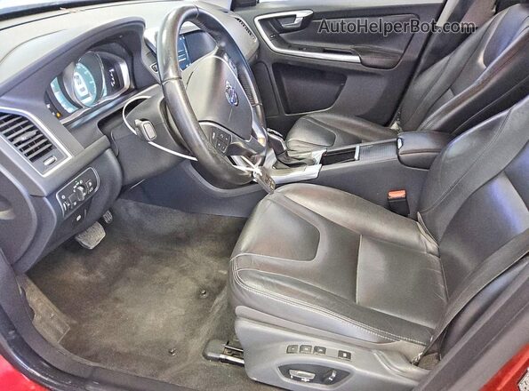 YV440MDK2G2927274 2016 VOLVO XC60 Red Front interior view