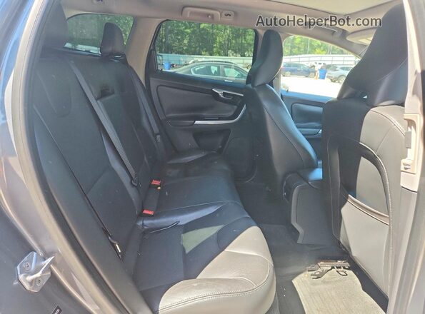 YV440MDK9G2842285 2016 VOLVO XC60 Gray უკანა სალონის ხედი