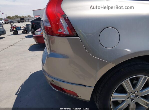 YV449MDM4G2850964 2016 VOLVO XC60 Cream 