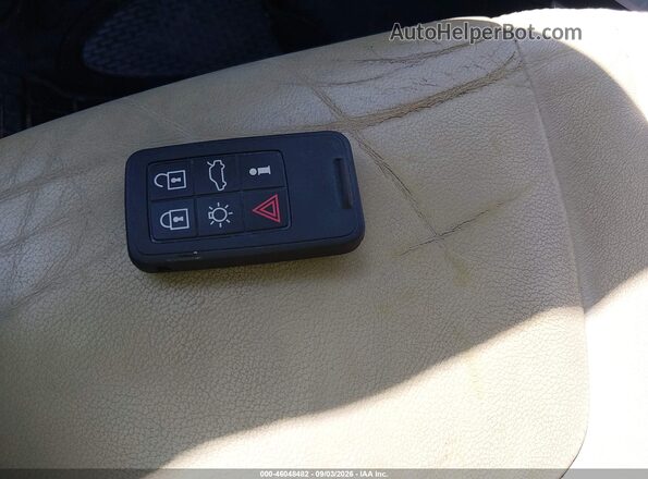 YV449MDM4G2850964 2016 VOLVO XC60 Cream Вид панелі приладів