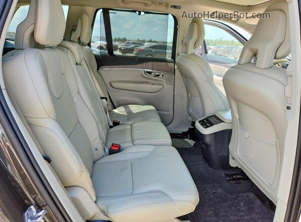 YV4A22PL3M1686834 2021 VOLVO XC90 Gray Հետևի նստատեղերի տեսք