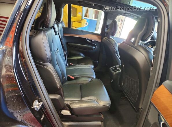 YV4A22PL9J1364680 2018 VOLVO XC90 Black Вид задньої частини салону