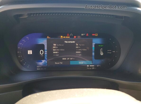 YV4ED3UR0M2576800 2021 VOLVO XC40 Gray Vista del cuadro de instrumentos