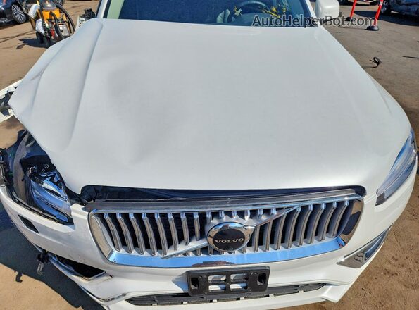 YV4H60CN3P1967356 2023 VOLVO XC90 Белый Вид подкапотного пространства