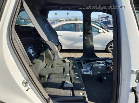 YV4H60PB8S1379008 2025 VOLVO XC90 White 