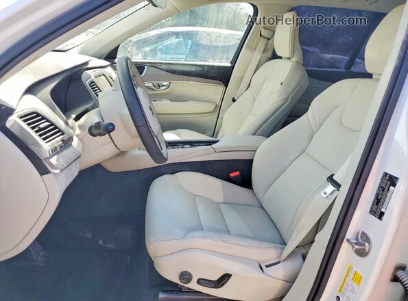 YV4H60PE7S1300423 2025 VOLVO XC90 Белый Вид салона спереди