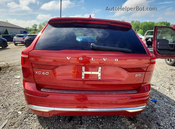 YV4L12RL1N1024518 2022 VOLVO XC60 Red Vista trasera