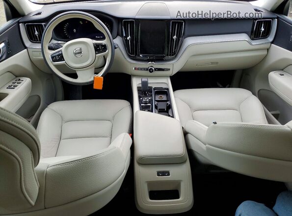 YV4L12RL4R1756924 2024 VOLVO XC60 White Вид панелі приладів