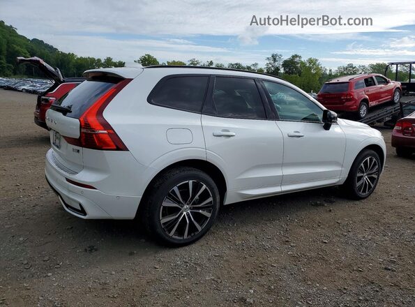 YV4L12RL4R1756924 2024 VOLVO XC60 White Задня права чверть