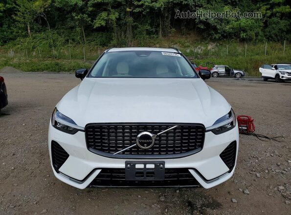 YV4L12RL4R1756924 2024 VOLVO XC60 White Вид спереду