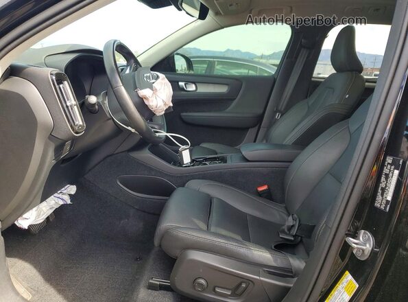 YV4L12UL4R2361076 2024 VOLVO XC40 Black Вид салону спереду