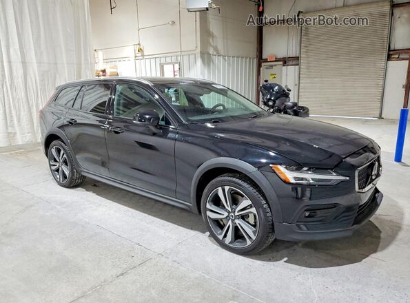 YV4L12WK3S2147772 2025 VOLVO V60 Черный Передняя правая четверть