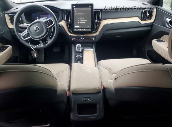 YV4M12RC0T1449021 2026 VOLVO XC60 Blue წინა პანელის ხედი