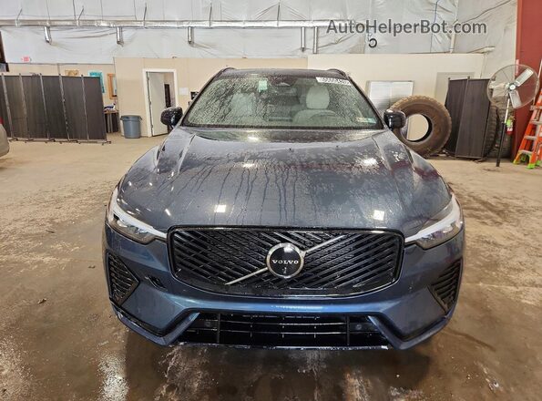 YV4M12RC3T1414392 2026 VOLVO XC60 Blue Front view