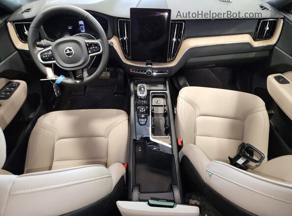 YV4M12RC3T1414392 2026 VOLVO XC60 Blue Dashboard view