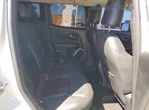 ZACCJADB2HPF67960 2017 JEEP RENEGADE White Vista de los asientos traseros