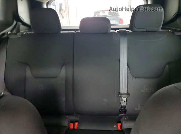 ZACCJBAB7HPF88264 2017 JEEP RENEGADE White Widok tylnych siedzeń