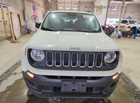 ZACCJBAT9GPD89594 2016 JEEP RENEGADE Белый Вид спереди