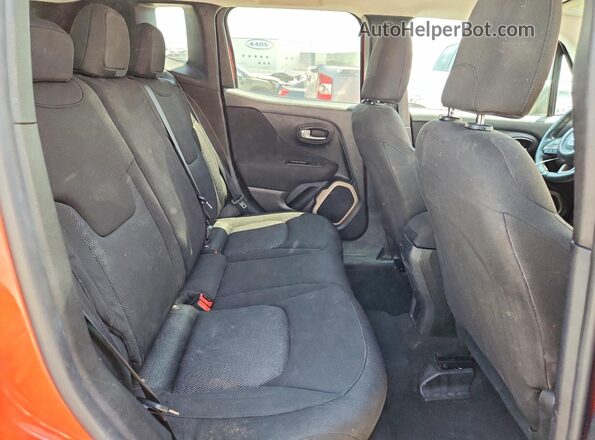 ZACCJBAW2GPE00770 2016 JEEP RENEGADE Orange Widok tylnych siedzeń