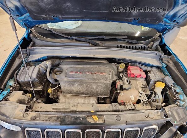 ZACNJAAB9LPL06957 2020 JEEP RENEGADE Blue Widok wnętrza z tyłu