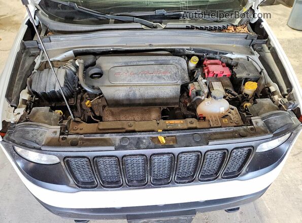 ZACNJBAB3LPL00626 2020 JEEP RENEGADE White Շարժիչի բաժամունքի տեսք