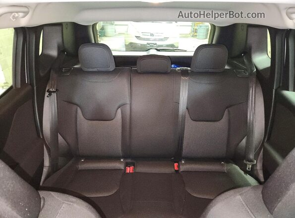 ZACNJBAB3LPL00626 2020 JEEP RENEGADE White Հետևի նստատեղերի տեսք