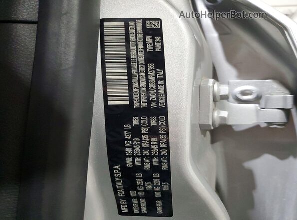 ZACNJCBB8MPM27958 2021 JEEP RENEGADE Silver Widok wnętrza 360 stopni