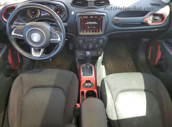 ZACNJDC1XMPN24154 2021 JEEP RENEGADE Gray Dashboard view