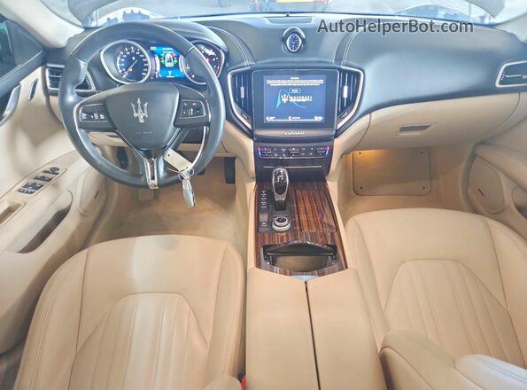 ZAM57RSLXH1236802 2017 MASERATI GHIBLI Brown Widok deski rozdzielczej