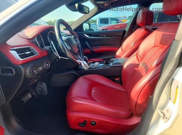 ZAM57YTL9J1280403 2018 MASERATI GHIBLI Белый Вид салона спереди