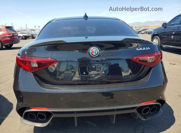 ZARFAEAV6J7578407 2018 ALFA ROMEO GIULIA Black Вид ззаду