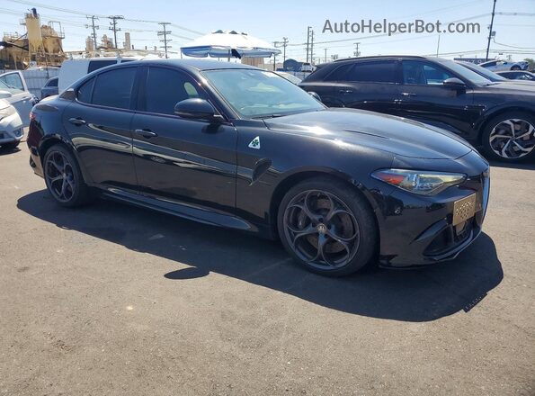 ZARFAEAV6J7578407 2018 ALFA ROMEO GIULIA Black Передня права чверть