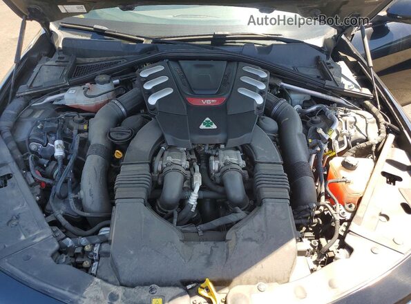 ZARFAEAV6J7578407 2018 ALFA ROMEO GIULIA Black Вид задньої частини салону