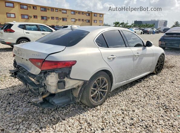 ZARFAMAN6L7631099 2020 ALFA ROMEO GIULIA Silver Rear right