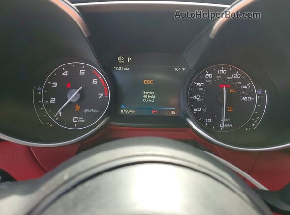 ZARFAMAN6L7631099 2020 ALFA ROMEO GIULIA Silver Instrument cluster view