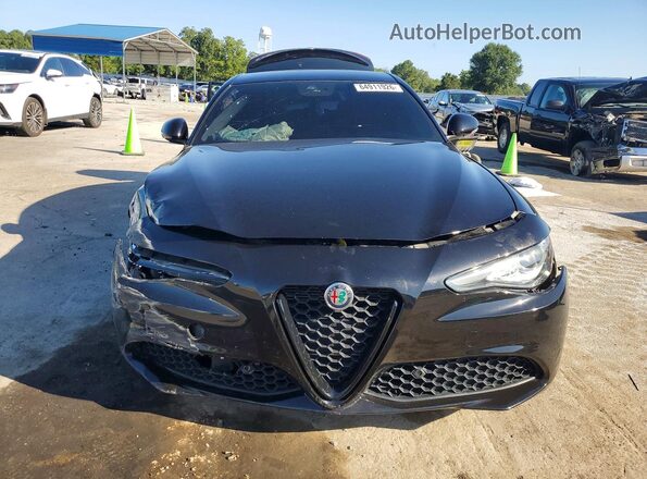 ZARFAMANXM7644827 2021 ALFA ROMEO GIULIA Black Widok z przodu