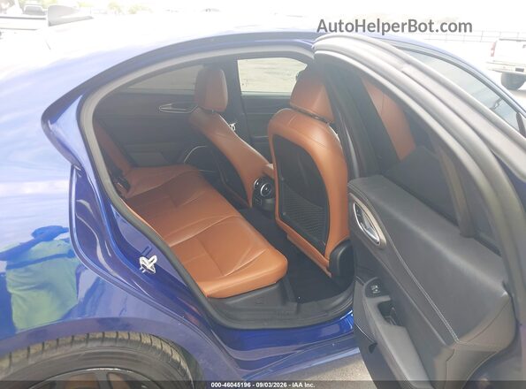 ZARFAMBN3N7662182 2022 ALFA ROMEO GIULIA Blue Vista de la etiqueta del VIN