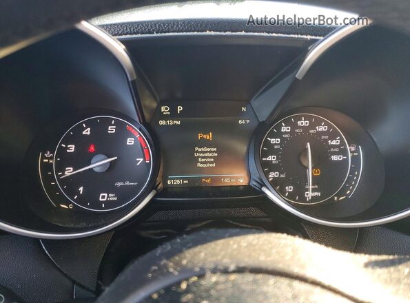 ZARFAMBN4K7621328 2019 ALFA ROMEO GIULIA Gray Instrument cluster view