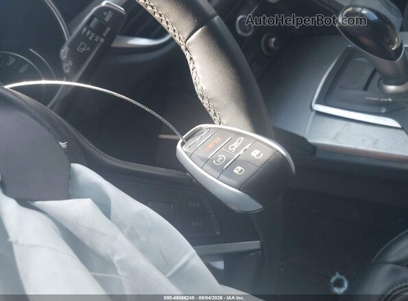 ZASFAKBNXJ7B67610 2018 ALFA ROMEO STELVIO Champagne Вид панели приборов