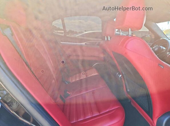 ZASFAKNN5J7C19933 2018 ALFA ROMEO STELVIO Black Rear interior view