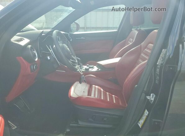 ZASFAKNNXJ7B90591 2018 ALFA ROMEO STELVIO Black წინა პანელის ხედი