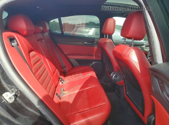 ZASFAKNNXJ7B90591 2018 ALFA ROMEO STELVIO Black ძრავის განყოფილების ხედი
