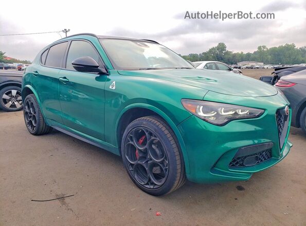 ZASPAKEV3R7D79938 2024 ALFA ROMEO STELVIO Green Передня права чверть