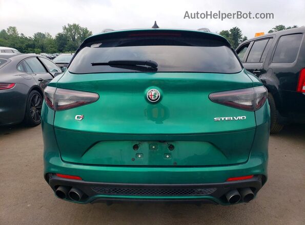 ZASPAKEV3R7D79938 2024 ALFA ROMEO STELVIO Green Вид ззаду