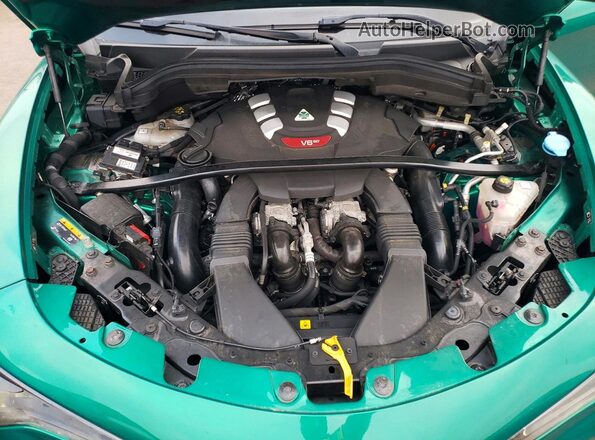 ZASPAKEV3R7D79938 2024 ALFA ROMEO STELVIO Green Вид підкапотного простору