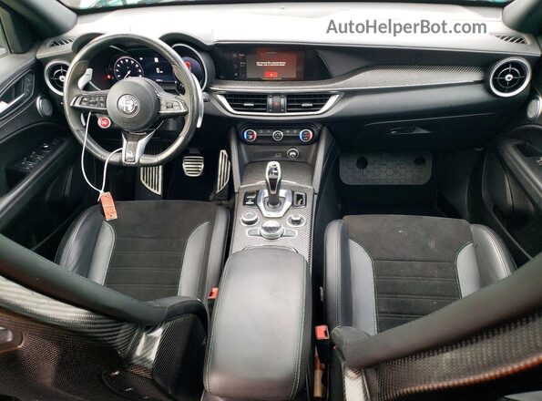 ZASPAKEV3R7D79938 2024 ALFA ROMEO STELVIO Green Вид панелі приладів