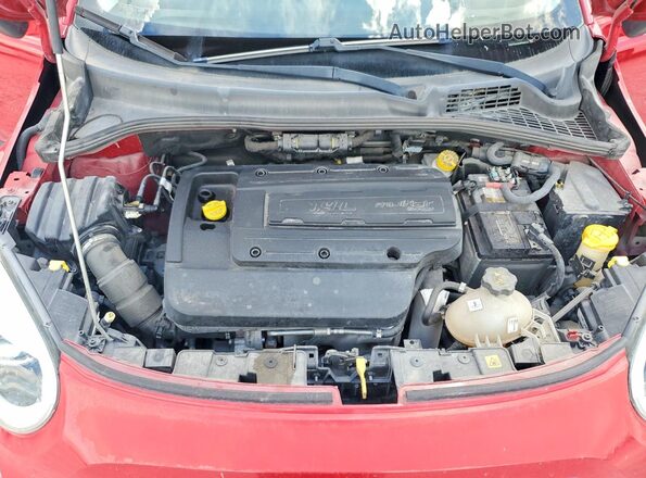 ZFBCFXAH2HP590314 2017 FIAT 500X Red Vista del compartimento del motor