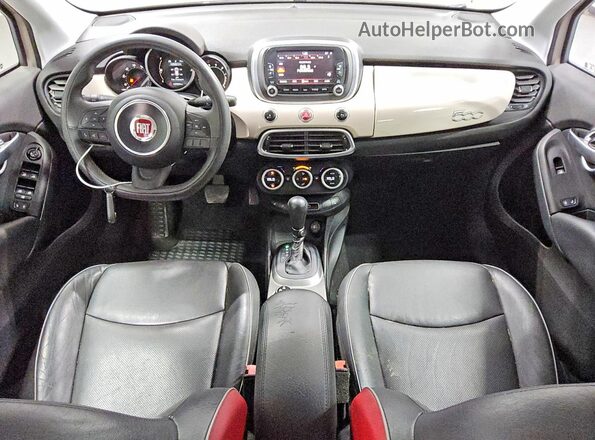 ZFBCFXDTXGP349079 2016 FIAT 500X Cream Vista del salpicadero