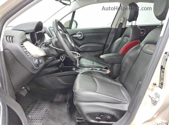 ZFBCFXDTXGP349079 2016 FIAT 500X Cream Vista interior delantera